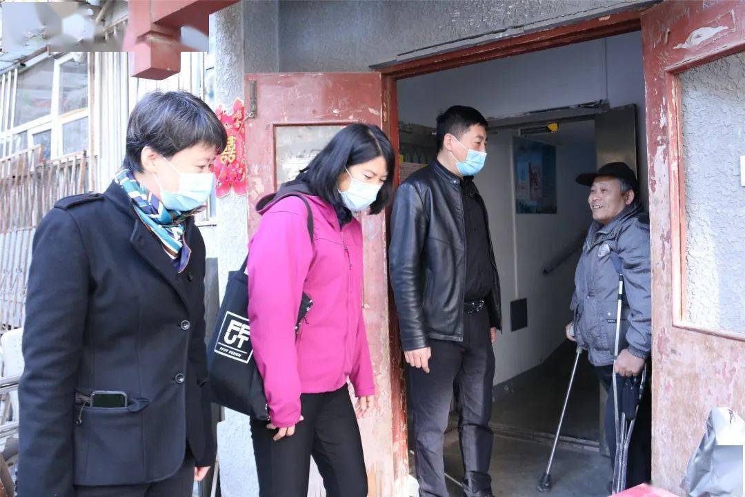 中国残联副主席吕世明带队到西长安街街道检查验收"十三五"时期无障碍