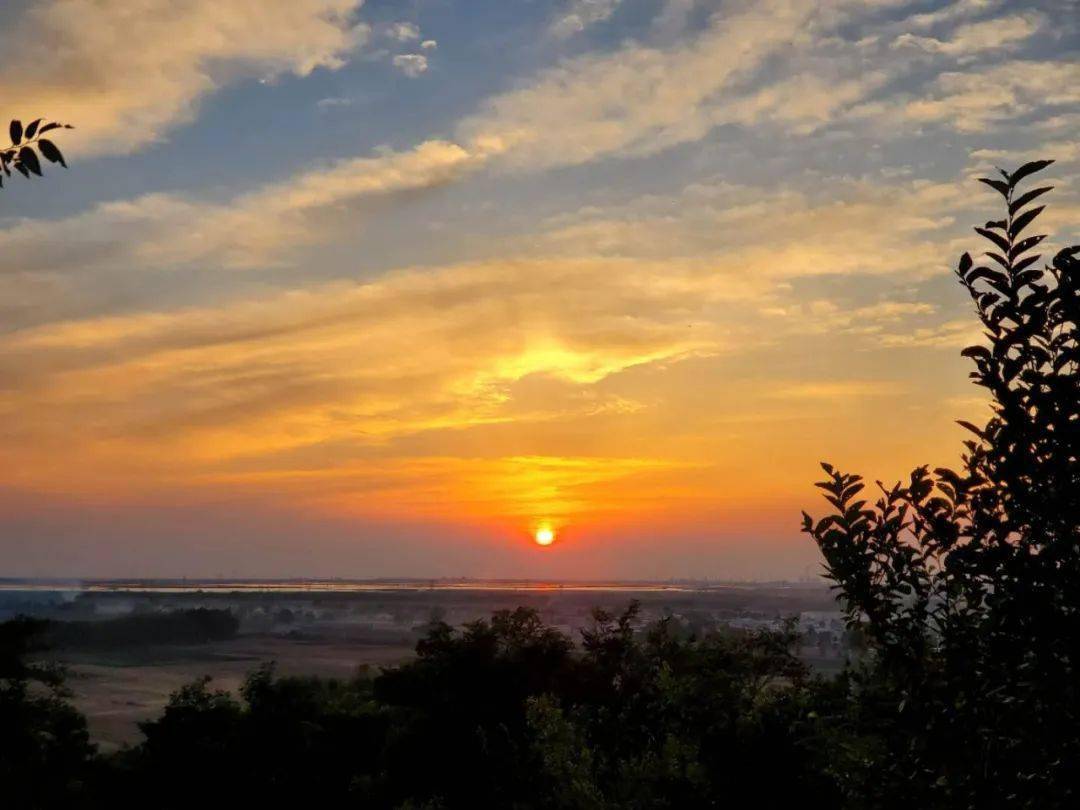 夕阳顶上简谱_一抹夕阳简谱