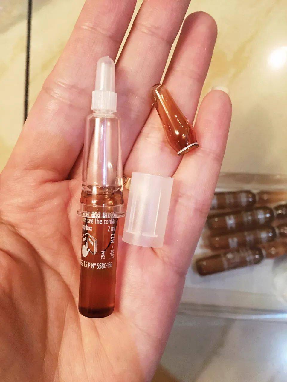 护肤品|扒皮？大牌护肤品竟然也加这些“便宜货”？！