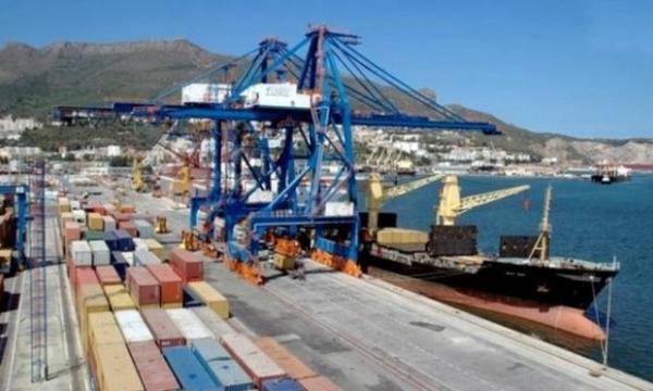 权属|阿尔及利亚上半年出口降35.9% 进口降20%