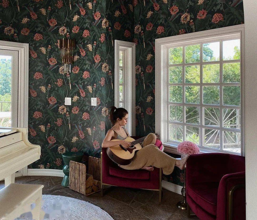 Rare|患病抑郁的赛琳娜，终于又美回来了！