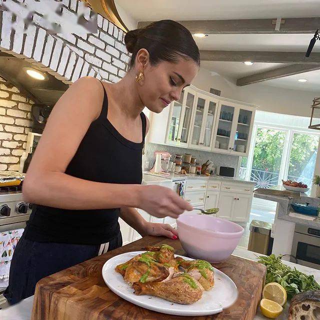 Rare|患病抑郁的赛琳娜，终于又美回来了！