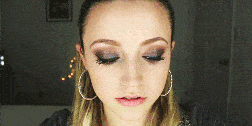 眼影|玩转眼妆X唇妆搭配，让你的妆容十天不重样！