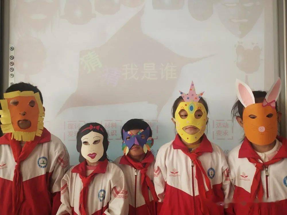 小学二年级猜成语_二年级看图猜成语图片(3)