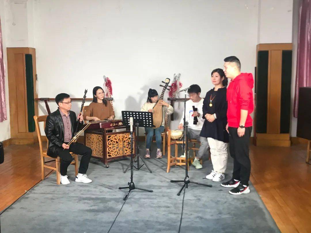 省锡主胡陆铁生受中国戏曲学院邀请,参与调研访谈_锡剧