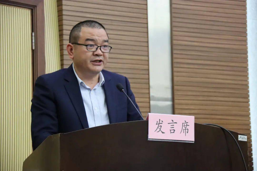 苍南印协召开会员大会蔡步棉当选会长吴作榜项芳印等到贺