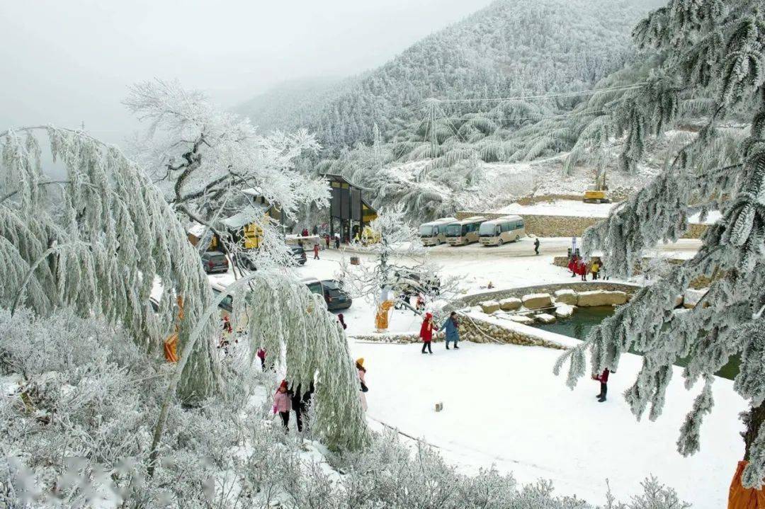 (视天气实际情况而定)现在成了看雪,雾淞,云海的天堂~处女地终于被