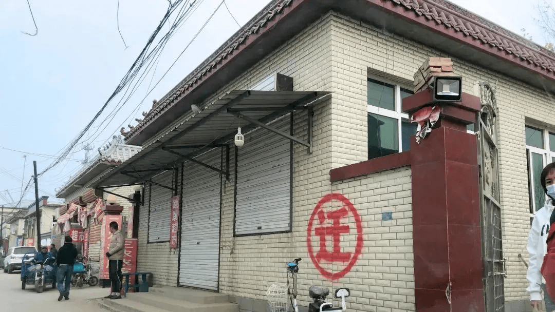 安新,容城共计30多个村,有搬迁迹象.