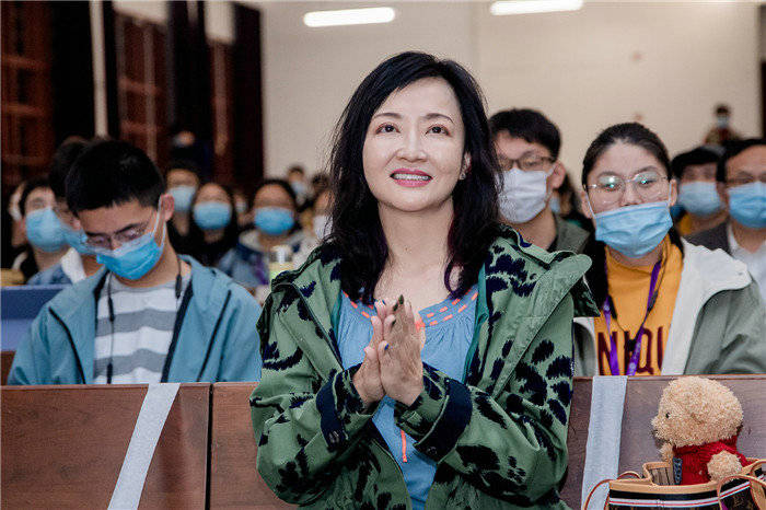 原华|音乐戏剧电影《美丽的蓝色多瑙河》走进复旦大学 原华受邀参加观影分享会