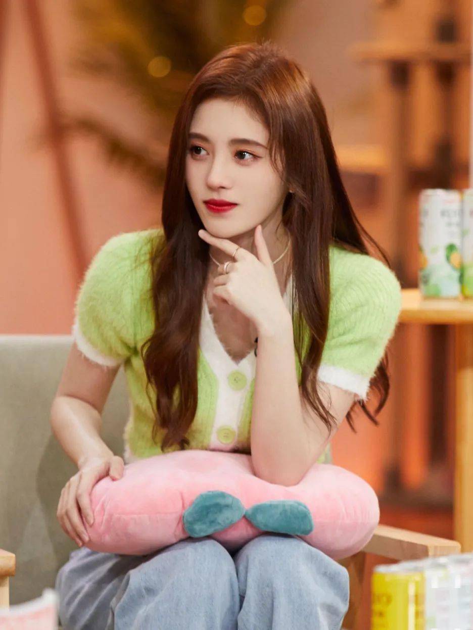 fe0e21d7dafa4e90b9c4604e1ce71b4c.jpeg