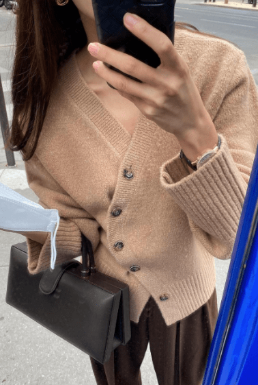 驼色|比驼色更好穿，今年冬天“奶茶色”火了！！