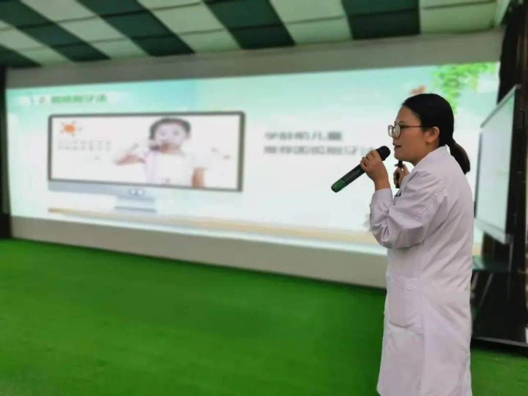 怎么在学校当校长 382259cfffa44229af060c6fe65e5398.jpeg