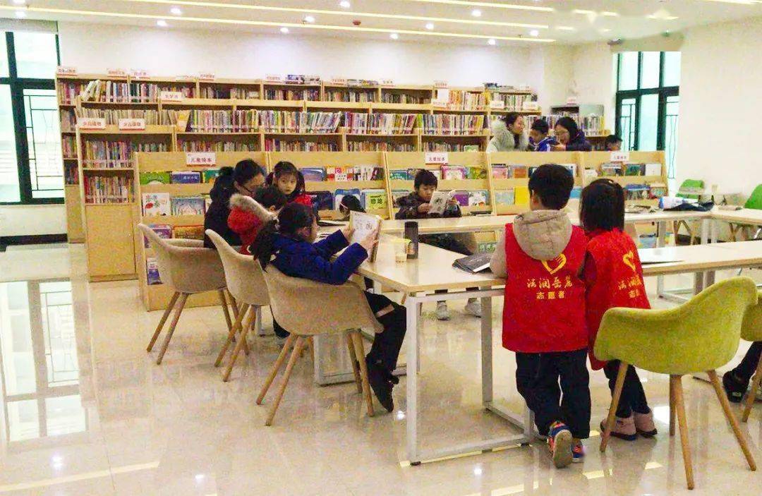 这些图书馆,来了就不想走_岳麓区