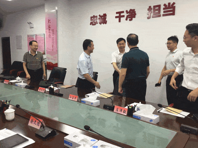 一周回顾最美城管人最燃正能量