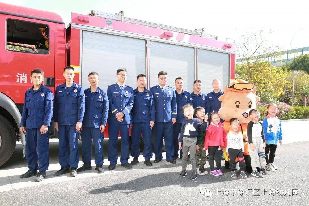 嘉兴大型拖车救援_市拖车救援_北京拖车救援救援收费标准