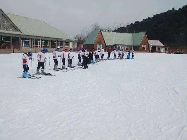 十博体育昌平各雪场造雪开滑倒计时明天这里还有免费试滑(图4)