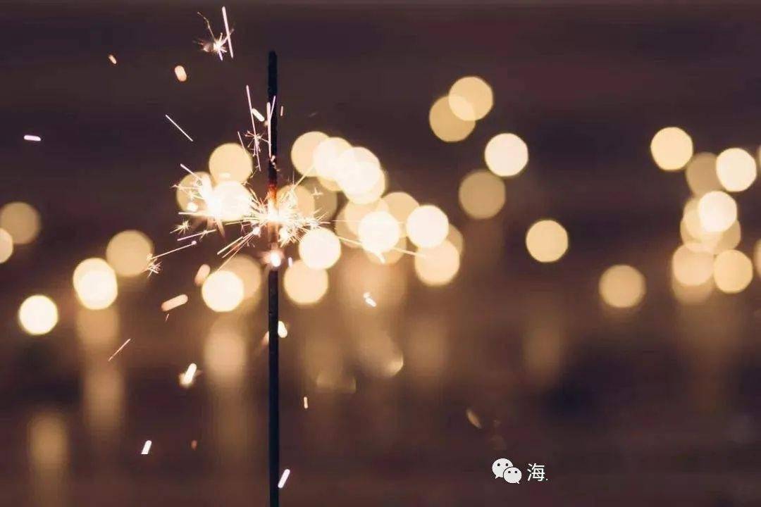 主播:智昊 忙了一天,  又到晚上了, 我好想你你感觉到了