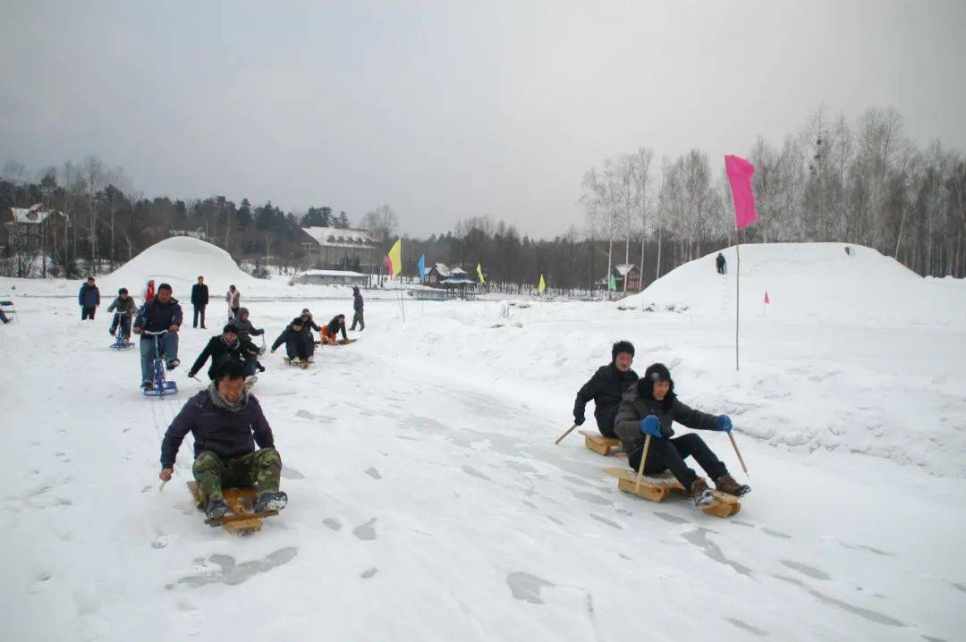 娱雪长白山国际度假区,长白山鲁能胜地,飞宇滑雪场,龙头山滑雪场.