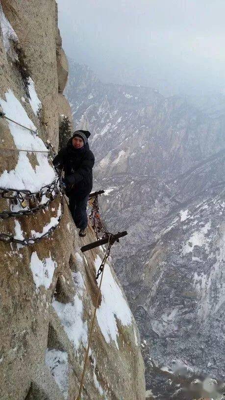 险险险险!奇险天下第一山,也太牛了!来见识下~