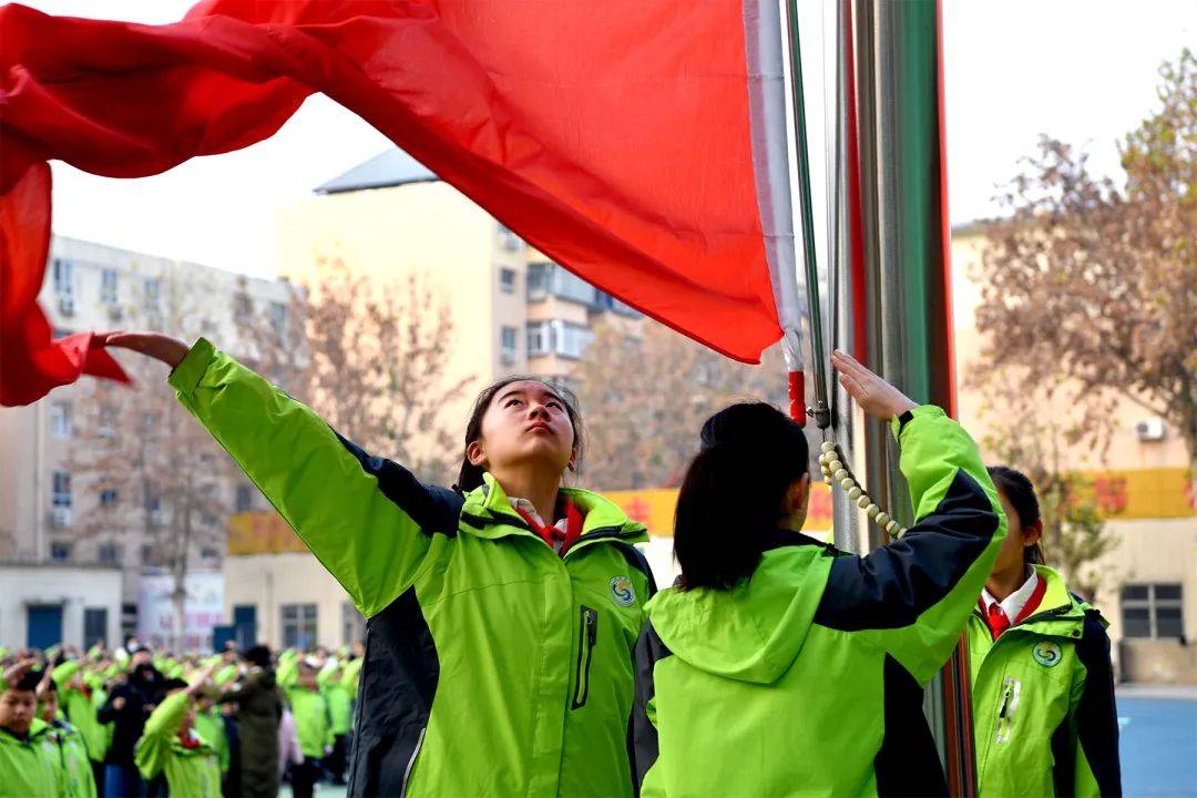 【东风西路小学】"勿忘国耻,国家公祭日"主题升旗仪式