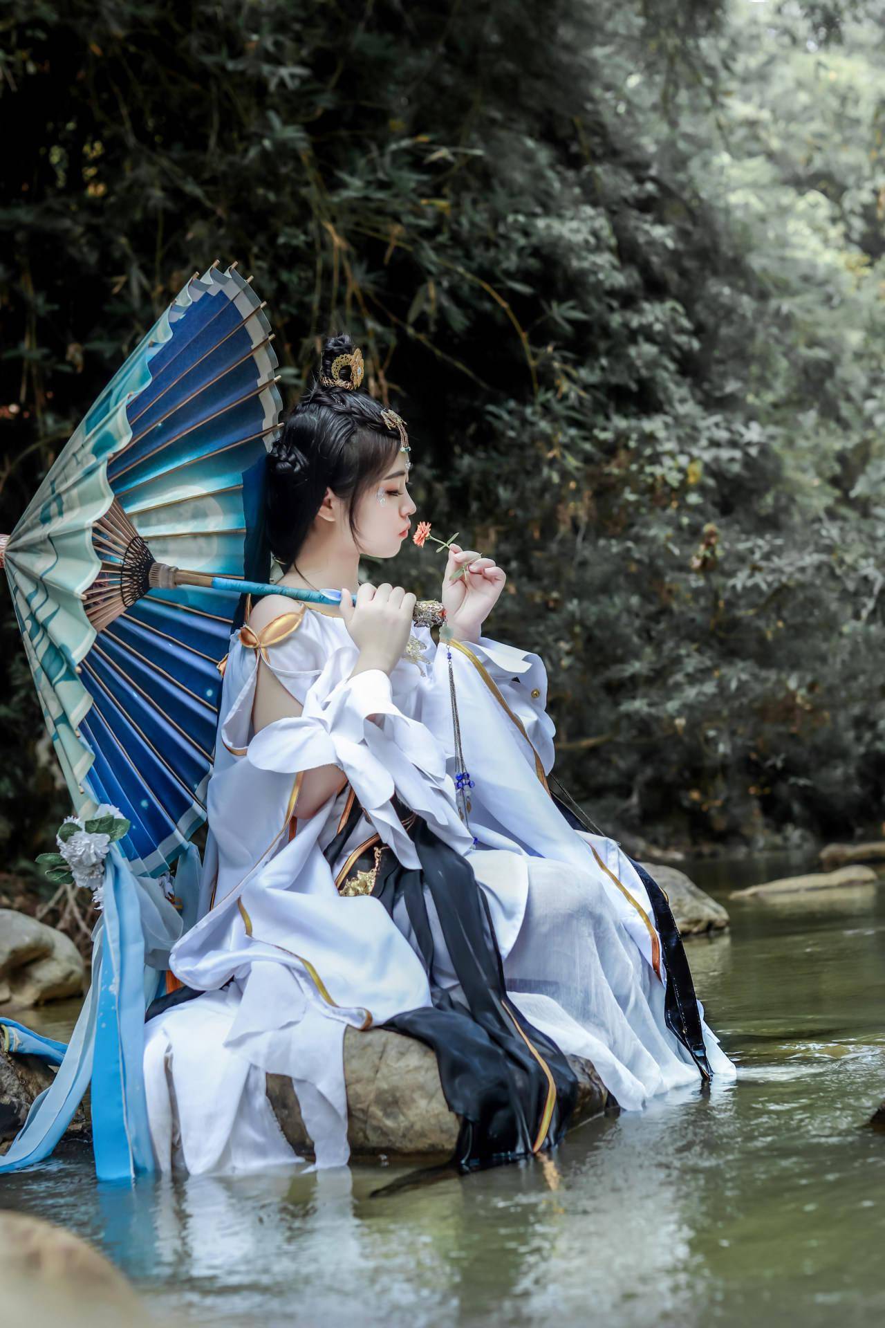 剑网三 沧海间成女cosplay_池生葭