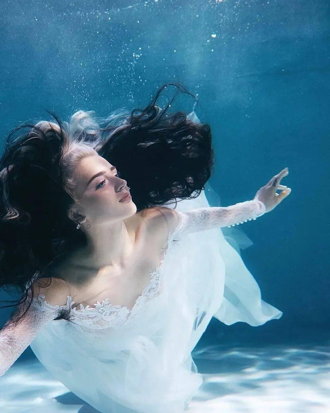 海水当婚纱_海水当被子(3)
