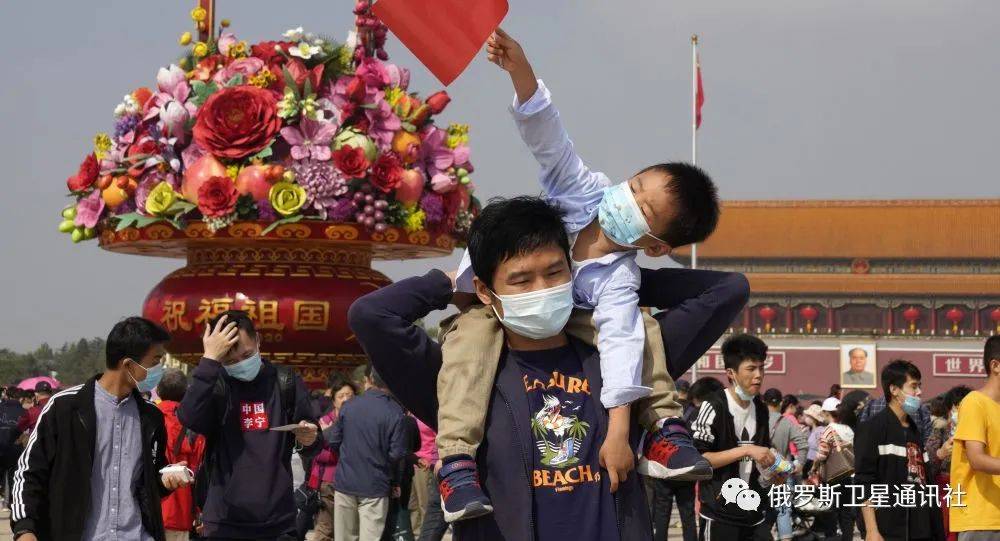 经济学家预测中国经济总量何年超越美国