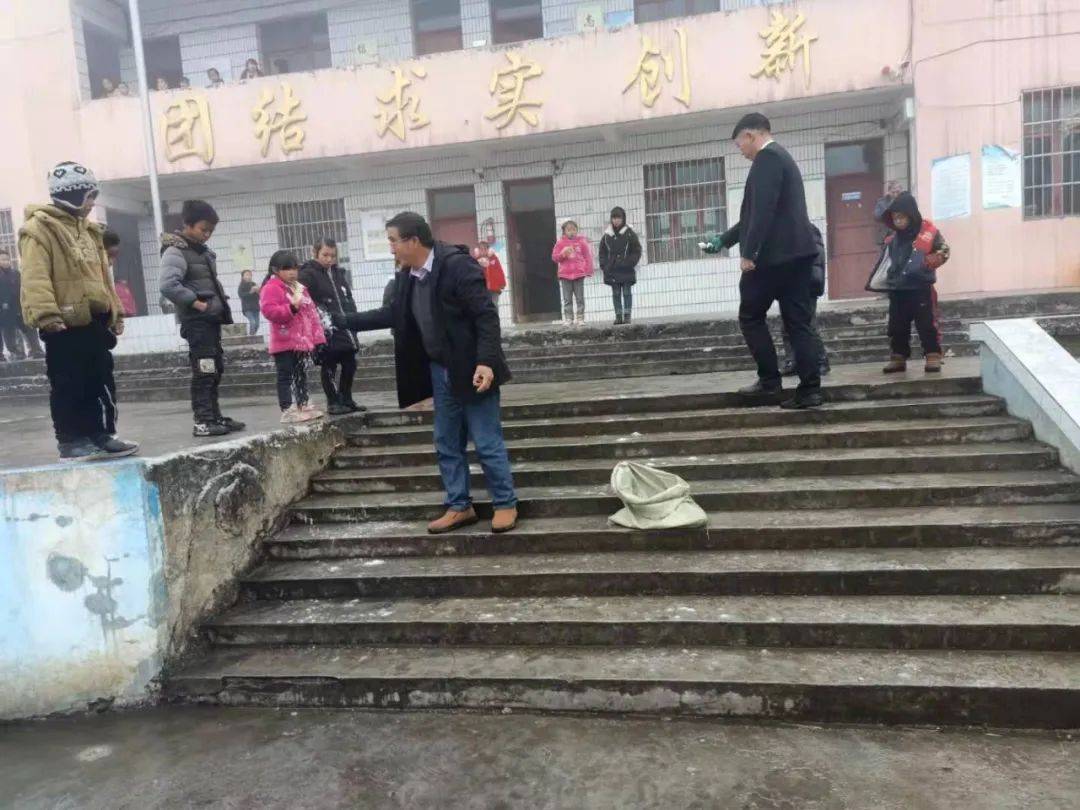 谢场乡人口_人口普查