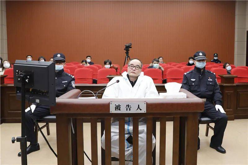 象山政协原副主席叶富兴宁波城投原副总经理周海承一审获刑