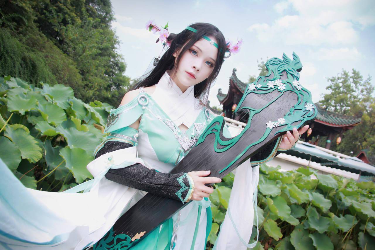剑侠情缘网络版叁 长歌雪河成女cosplay