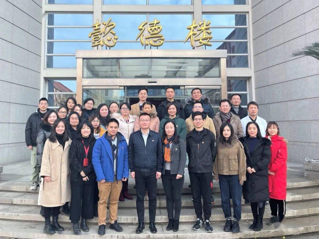 时代·青年·责任 | 上海青年管理干部学院党委书记,院长戴冰为交医