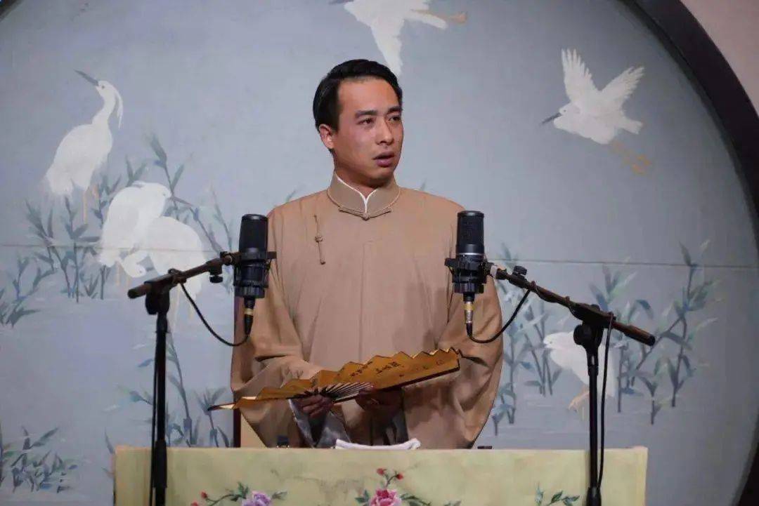 说书人在哪里听 382229498d104d32875f3e4d90a484a5.jpeg