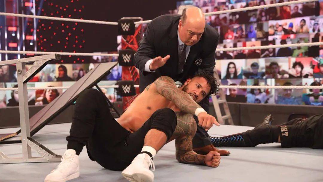 wwe tlc 2020:罗曼雷恩斯vs.凯文欧文斯现场照片