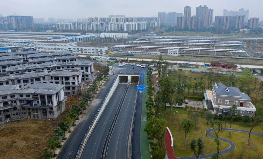 成都市区有多少人口_阳江市区有多少人口(3)