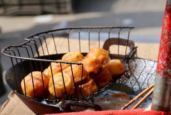 油煎灯和炉饼
