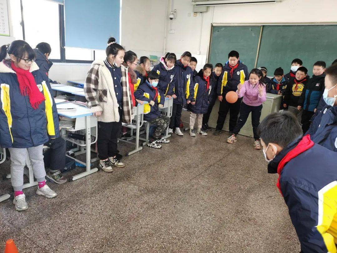 我锻炼 我健康 我运动 我快乐 ——记凤翔实验学校小学部