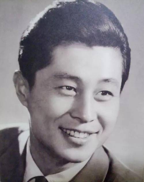 88岁王心刚私生活曝光万万想不到他现在竟活成了这样