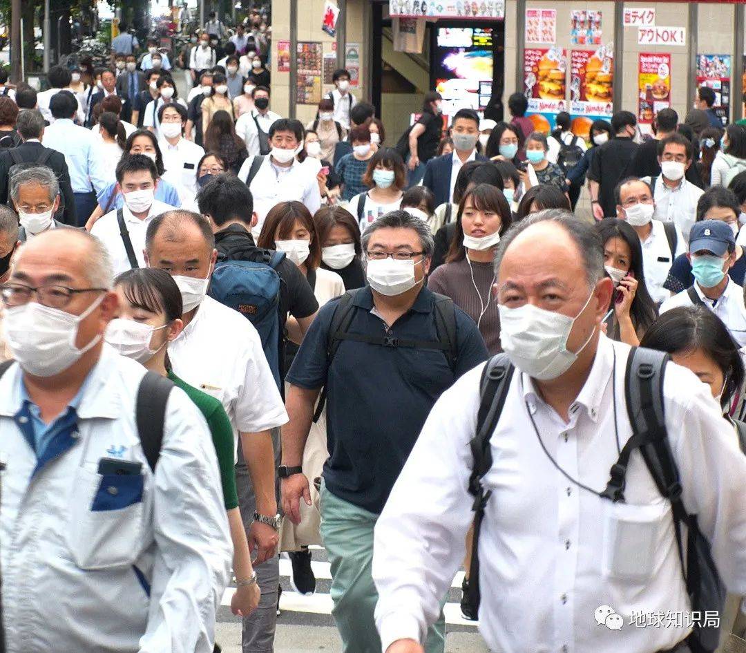 国外人口定居_国外头像男生