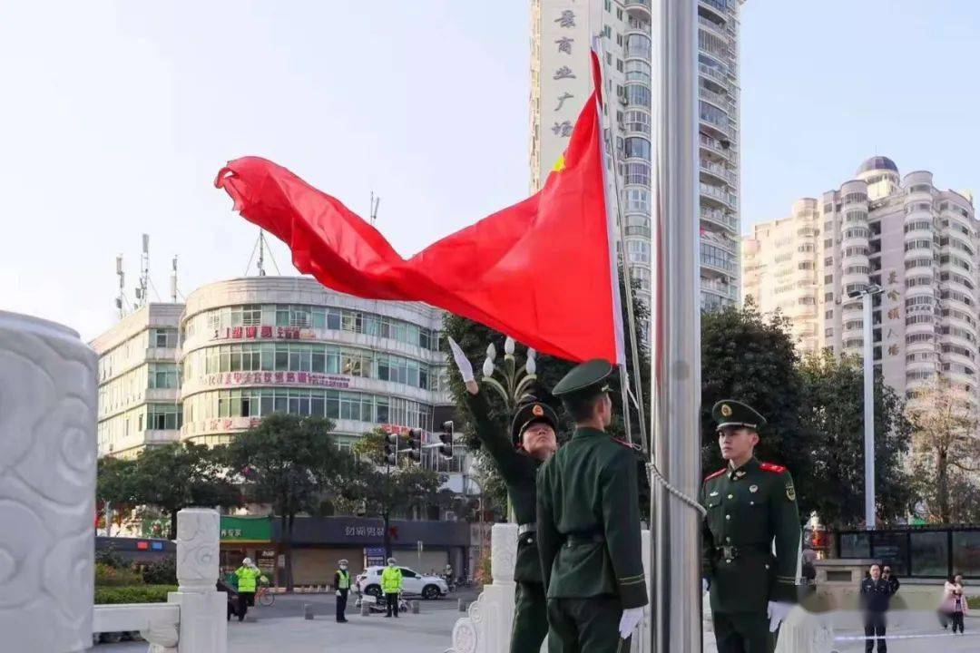 安溪举行2021年元旦升国旗仪式!