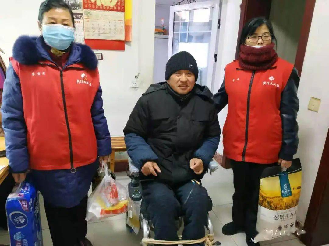 肖岗镇人口_人口普查图片(2)