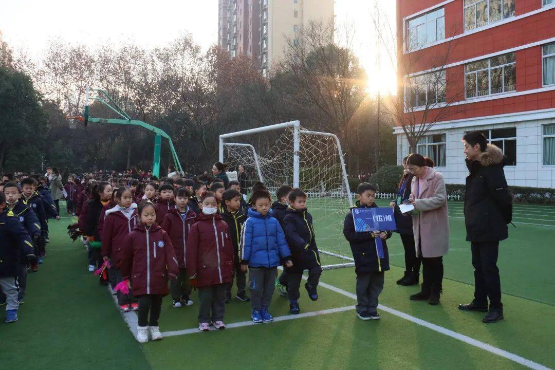 播种习惯筑梦成长银城小学一年级常规视导全纪录