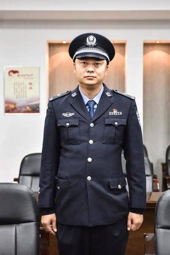 李永祥,二级警长,专职法制员