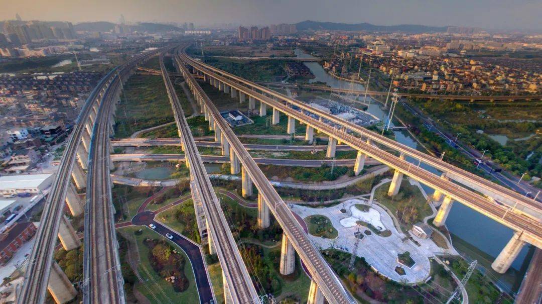 北京的人口有多少2021_北流隆盛镇有多少人口(3)