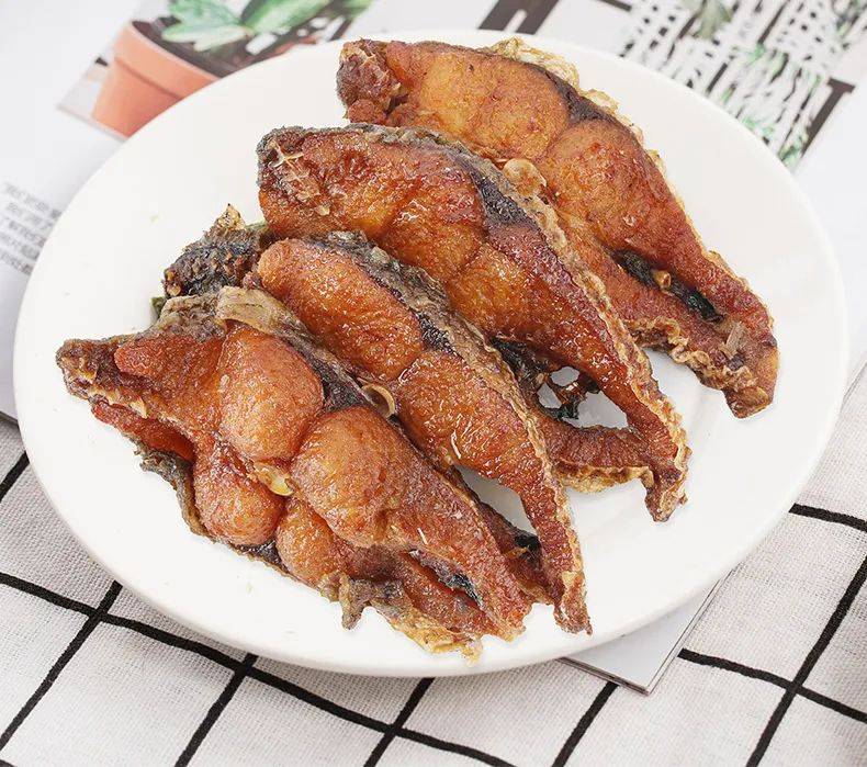 精选后腿,肋排肉原切,买就送熏鱼1袋!