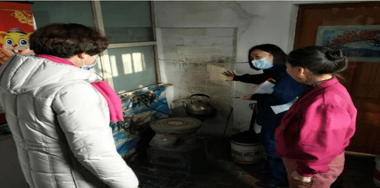 
为关爱独居老人 阜康消防宁静知识“送上门”_AG亚娱集团