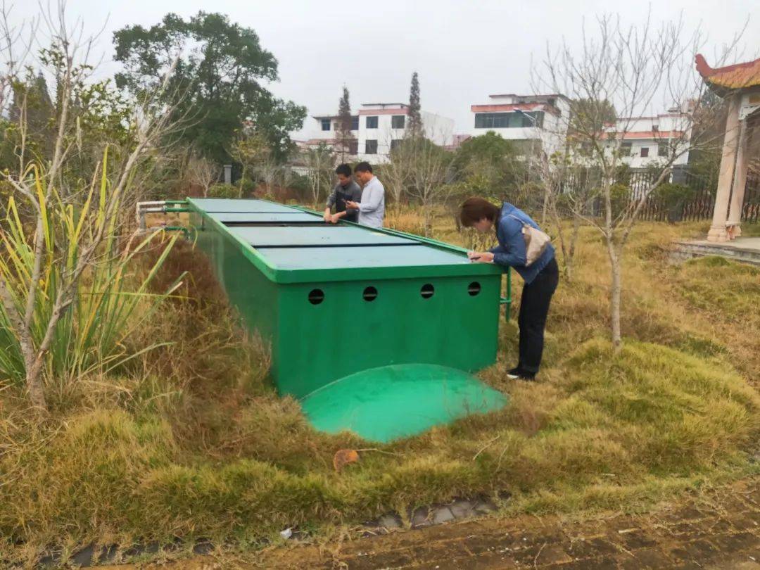 推进农村生活污水治理建设绿色美好家园