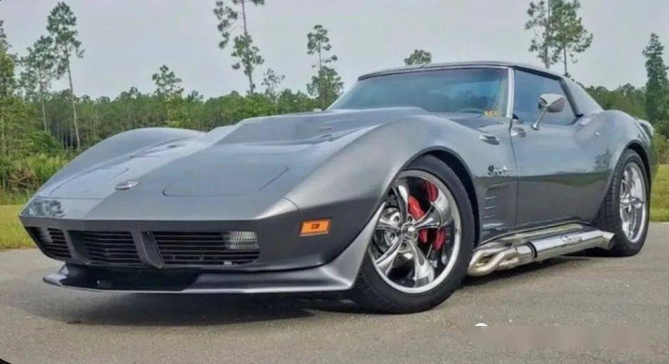 danburymint独树一帜的改装车1968克尔维特c3protouring