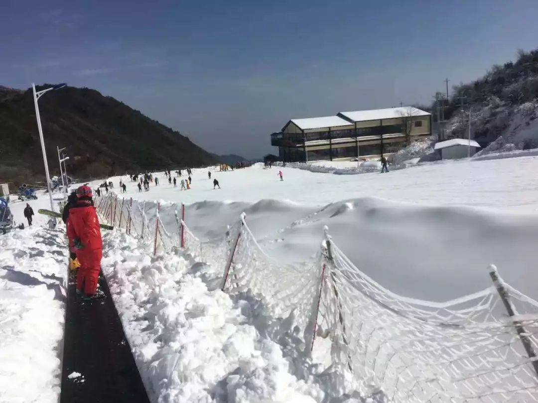 纯玩一日丨湖南最近的滑雪场-七星岭野外滑雪