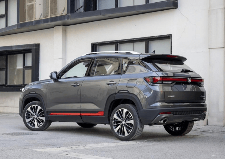 长安uni-k,星途揽月领衔,上半年国产suv,更看好谁?