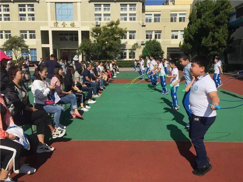 [喜报] 青岛台东六路小学被评为"全国规范化家长学校实践活动实验学校